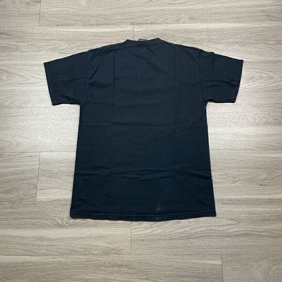 Vintage Shirt Mens Medium Large Black AC/DC Back on Black Music 2005 Rock Band - Picture 5 of 10